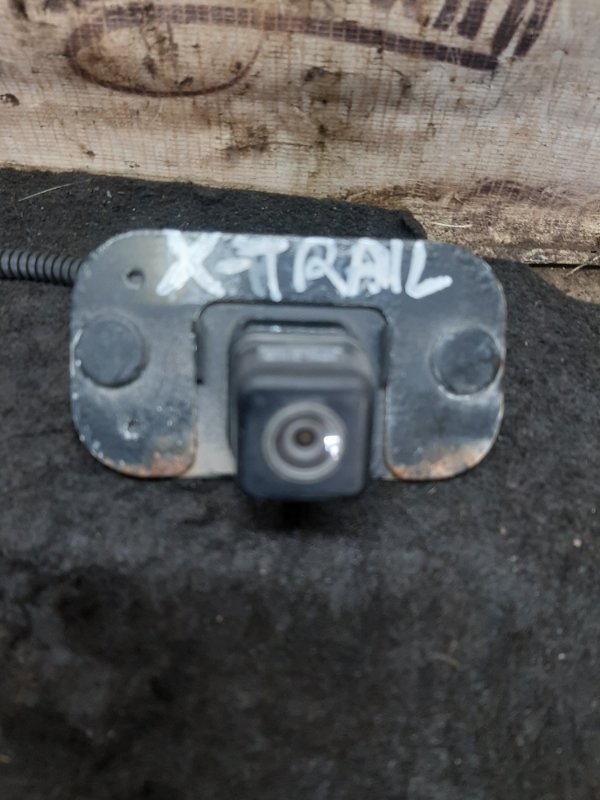 Камера заднего вида Nissan X-Trail MR20 2014 (б/у)