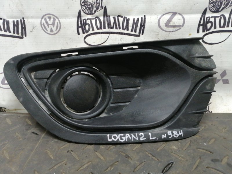 Накладка противотуманной фары Renault Logan 2 K7MA812 2016 передняя левая (б/у)