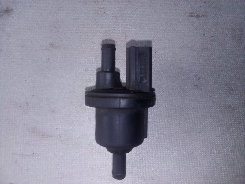 Электромагнитный клапан Volkswagen Polo 1.6 2012 (б/у)