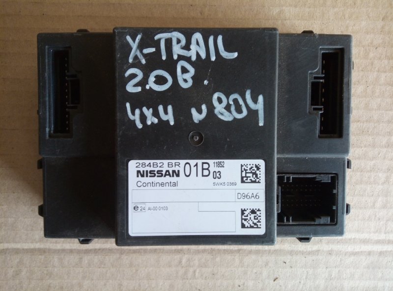 Блок комфорта Nissan X-Trail 2.0 (б/у)