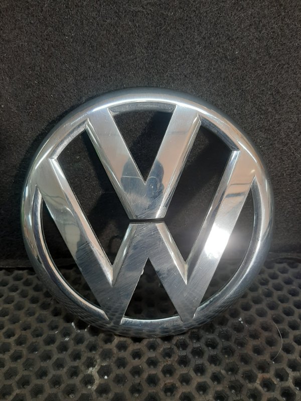 Эмблема Volkswagen Amarok (б/у)