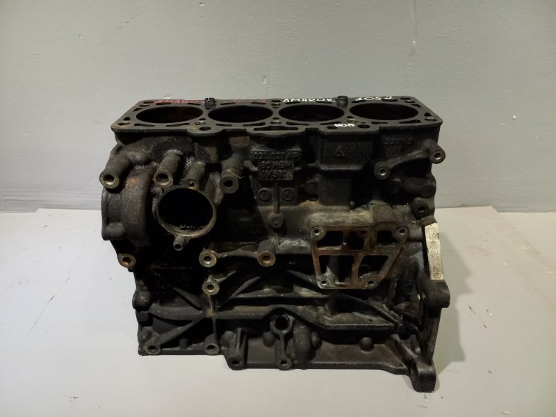 Блок двигателя Volkswagen Amarok CSH 2013 (б/у)
