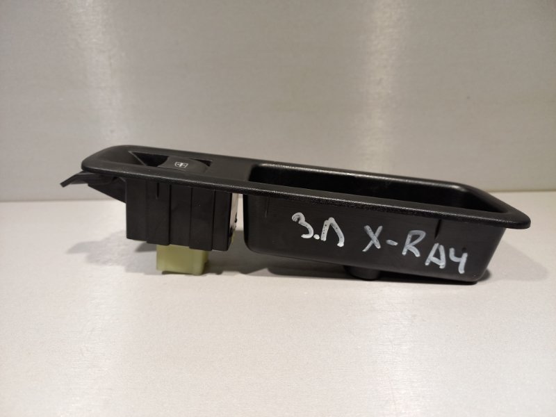 Блок управления стеклоподъемниками Lada Xray ХЭТЧБЕК H4MD438 2016 задний левый (б/у)