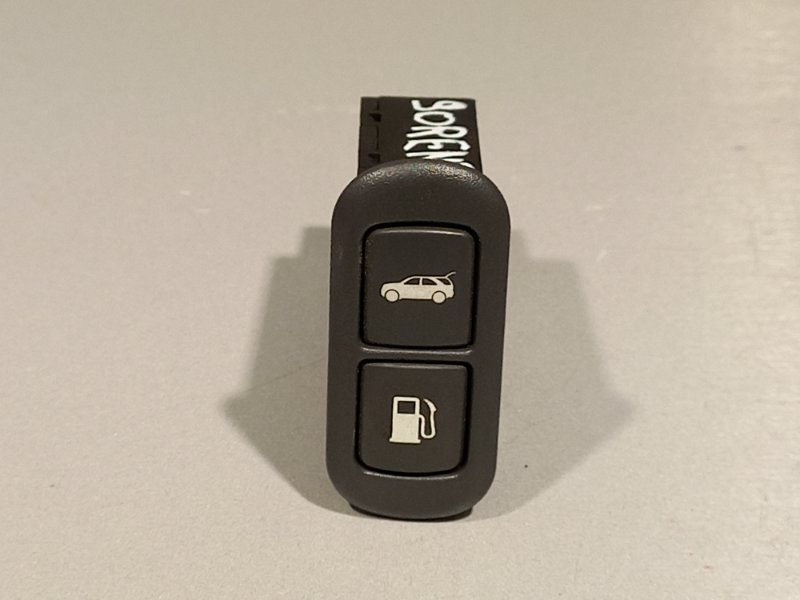 Кнопка открывания багажника Kia Sorento D4CB 2002 (б/у)