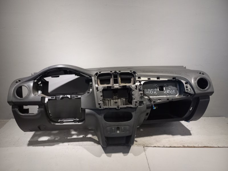 Торпеда Renault Logan 2 K7MA812 2018 (б/у)