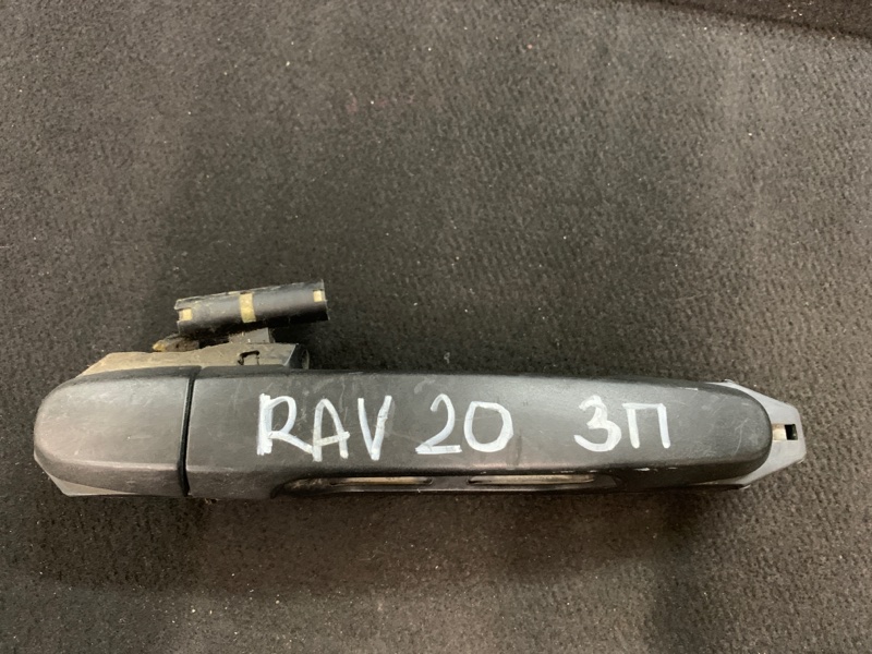 Ручка двери Toyota Rav4 XA20 задняя правая (б/у)