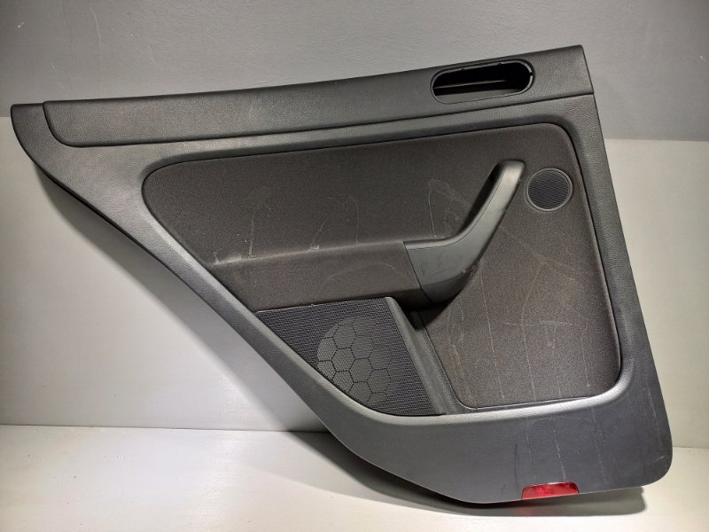 Обшивка двери Volkswagen Golf Plus CAX 2013 задняя левая (б/у)