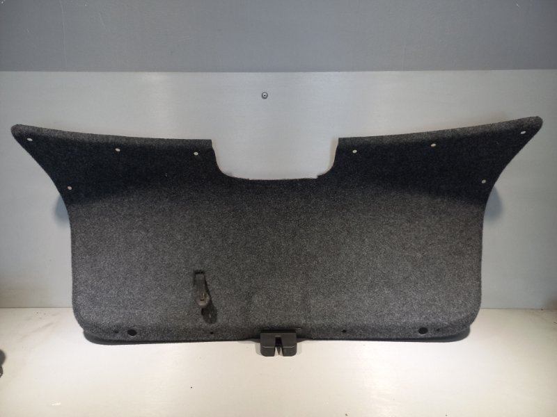 Обшивка крышки багажника Skoda Rapid CGP 2014 (б/у)