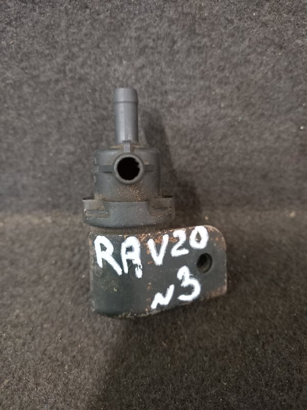 Электромагнитный клапан Toyota Rav4 XA20 (б/у)