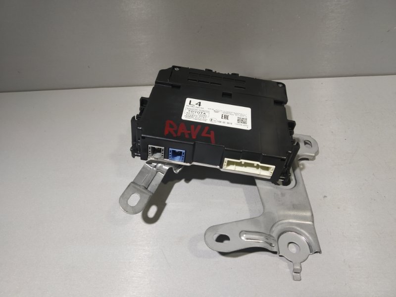 Блок электронный Toyota Rav 4 Xa 50 2020 (б/у)