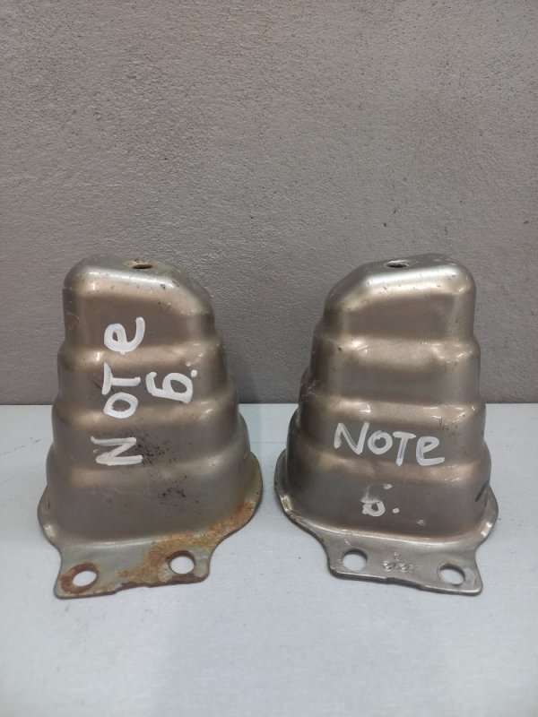 Кронштейн усилителя бампера Nissan Note задний (б/у)