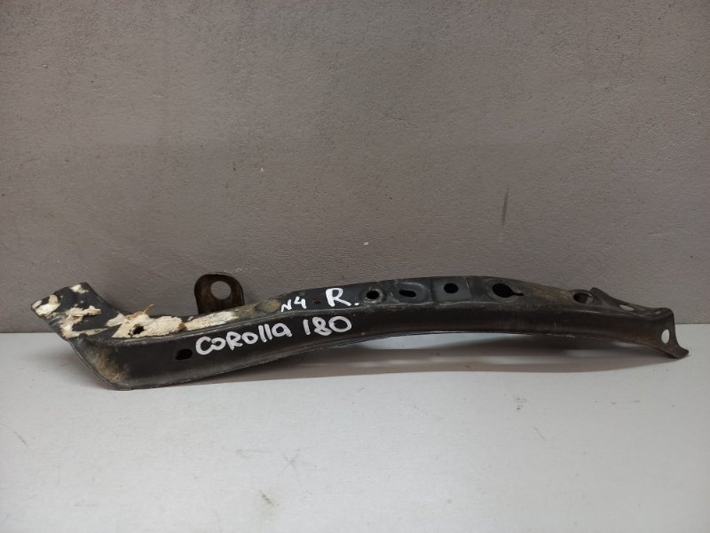 Панель передняя Toyota Corolla 180 правый (б/у)