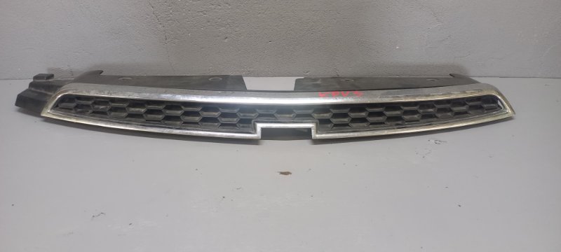 Решетка радиатора Chevrolet Cruze 2010 (б/у)