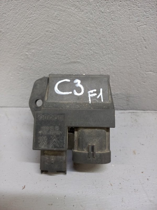 Резистор вентилятора охлаждения Citroen C3 (б/у)