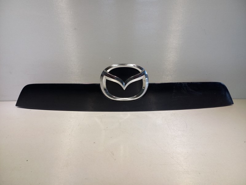 Молдинг крышки багажника Mazda Cx-5 PY-VPS 2015 (б/у)