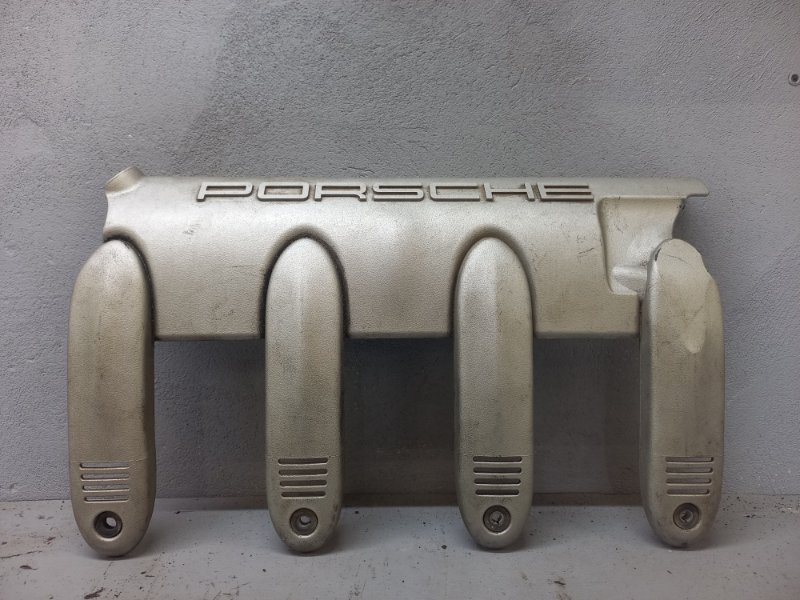 Декоративная крышка двигателя Porsche Cayenne (б/у)