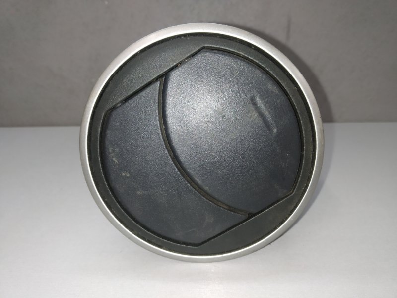 Дефлектор воздуха Mazda 3 СЕДАН Z6 2011 (б/у)