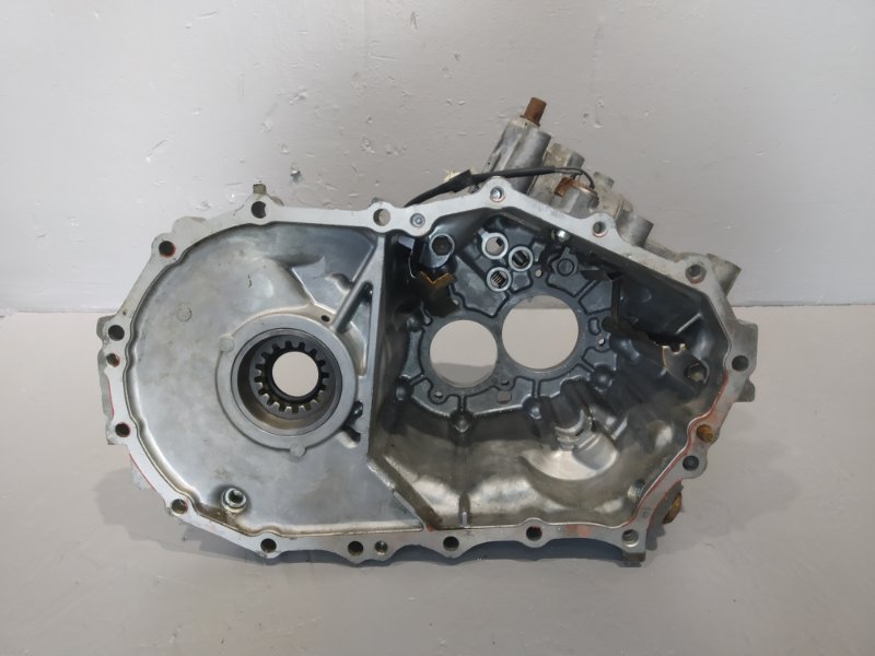 Корпус мкпп Toyota Corolla 150 1ZR 2011 (б/у)
