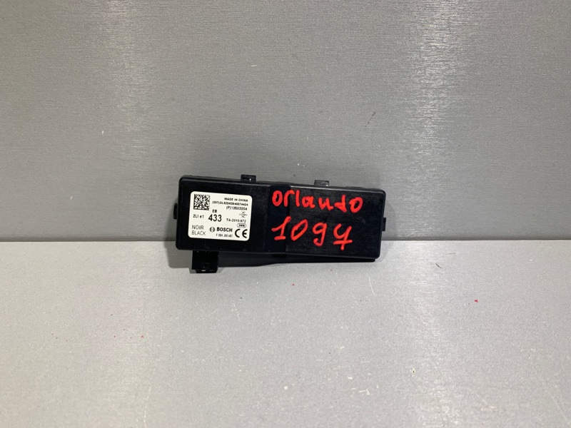 Блок управления центральным замком Chevrolet Orlando F18D4 2014 (б/у)