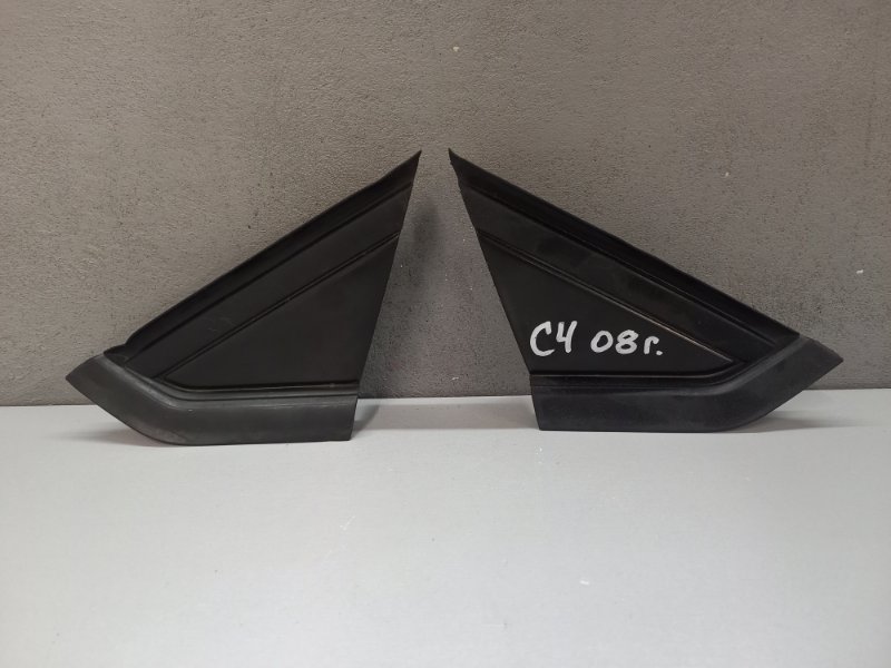 Накладка на крыло Citroen C4 2009 передняя (б/у)