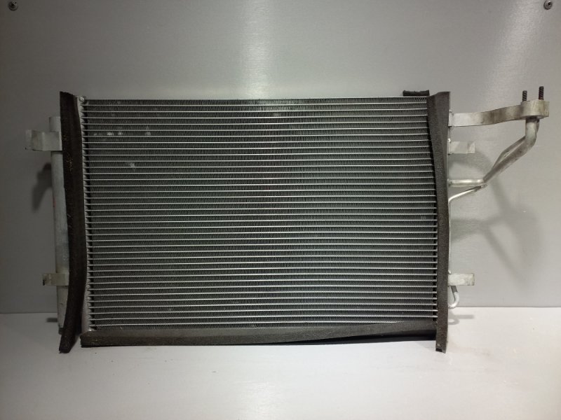 Радиатор кондиционера Hyundai Elantra G4FC 2006 (б/у)