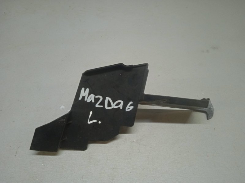 Дефлектор радиатора Mazda 6 Gh левый (б/у)