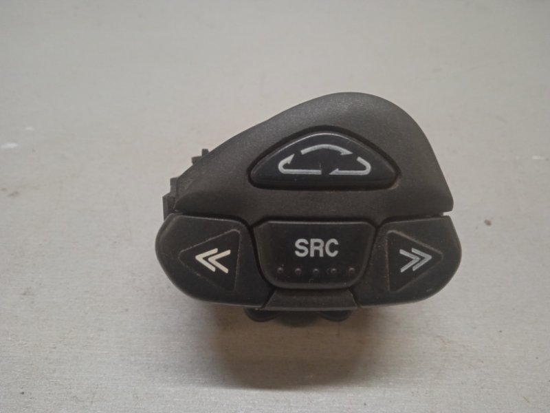 Кнопки на руль Nissan Almera N16 (б/у)