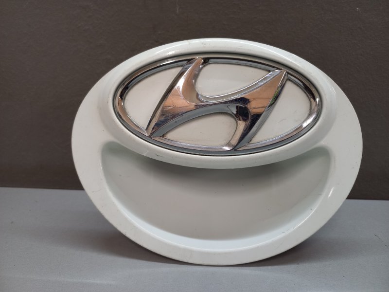 Ручка крышки багажника Hyundai Solaris ХЭТЧБЕК 2012 (б/у)