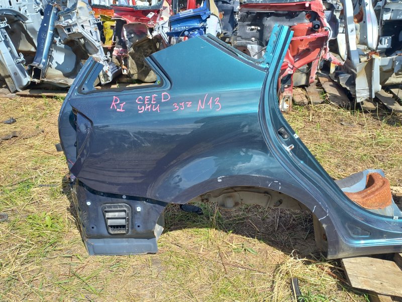 Крыло Kia Ceed УНИВЕРСАЛ 2010 заднее правое (б/у)