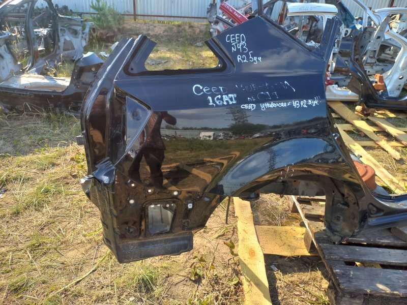 Крыло Kia Ceed УНИВЕРСАЛ 2011 заднее правое (б/у)