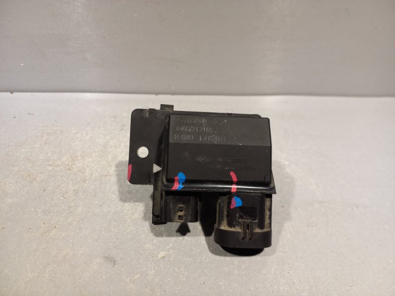 Резистор вентилятора охлаждения Renault Logan 2 Stepway H4MD438 2021 (б/у)