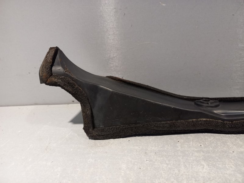 ПЫЛЬНИК передний левый RAV4 2008 XA30 1AZFE ПЫЛЬНИК передний левый RAV4 2008 XA30 1AZFE