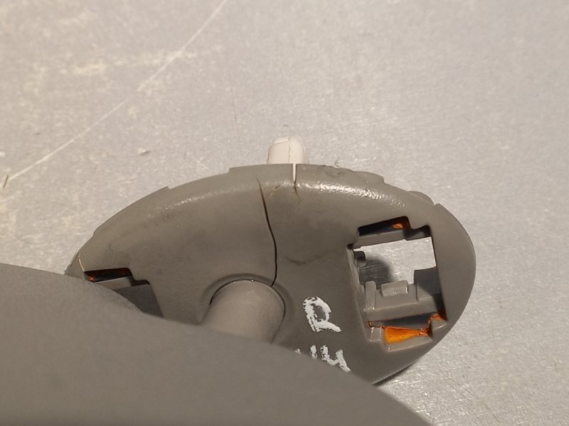 Козырек солнцезащитный правый RAV4 2008 XA30 1AZFE