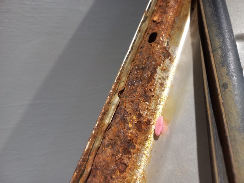 Дверь передняя левая RAV4 2008 XA30 1AZFE