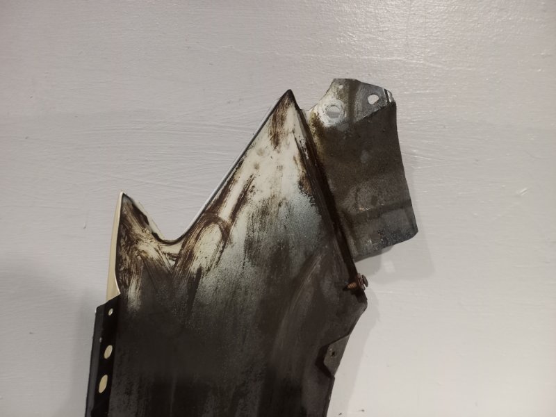 Крыло переднее левое RAV4 2008 XA30 1AZFE