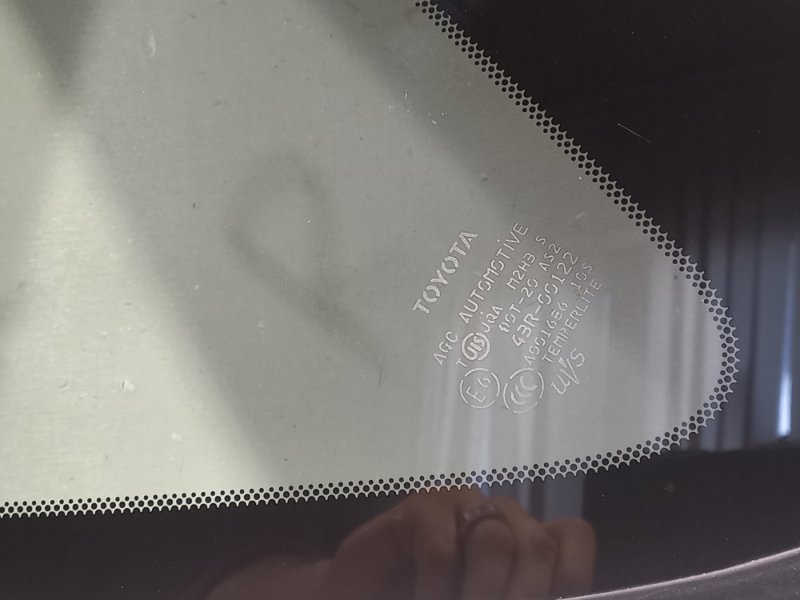 ФОРТОЧКА задняя правая RAV4 2008 XA30 1AZFE ФОРТОЧКА задняя правая RAV4 2008 XA30 1AZFE