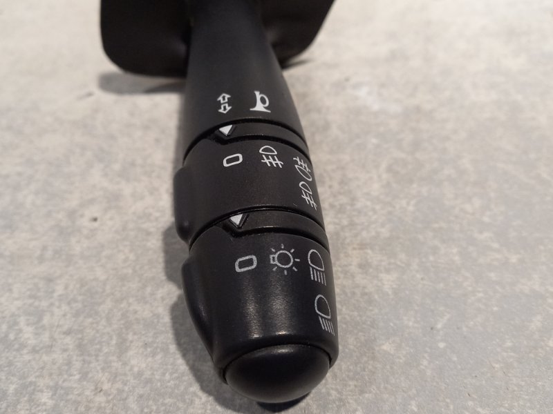 Переключатель подрулевой левый TERRANO 2015 F4RB403