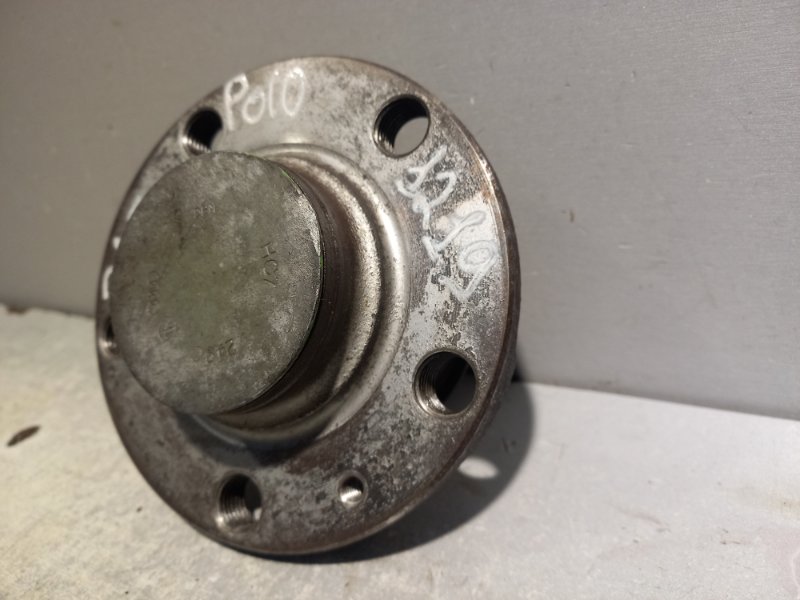 Ступица задняя правая POLO 2013 CFN