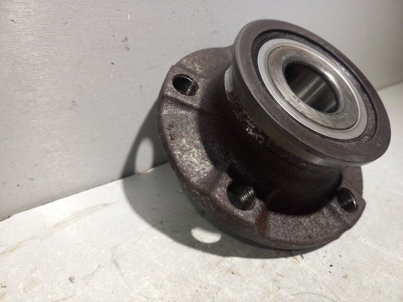 Ступица задняя левая POLO 2013 CFN