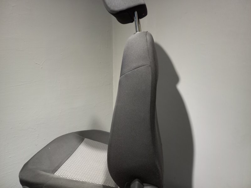 Сиденье переднее POLO 2013 CFN