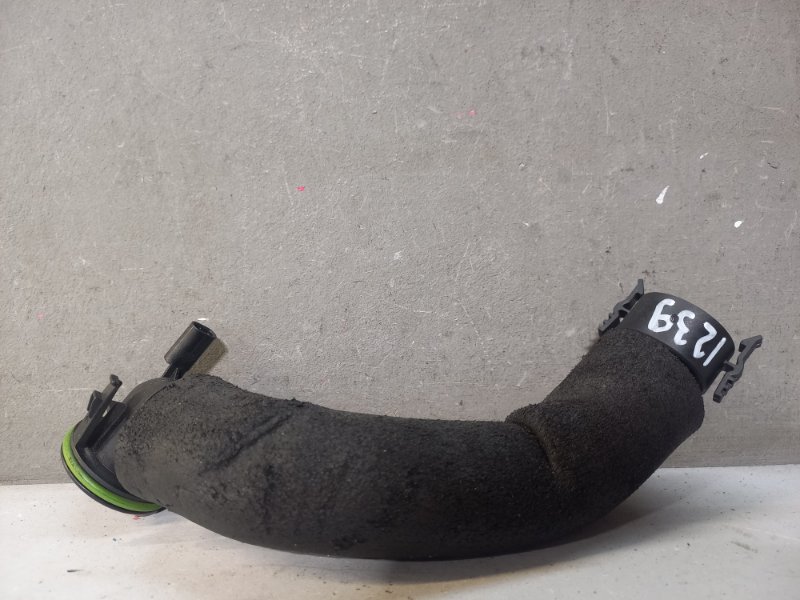 Запчасть патрубок BMW X3 2014 F25 N20B20A 7598091 контрактная ПАТРУБОК BMW X3 2014 F25 N20B20A 7598091 контрактная