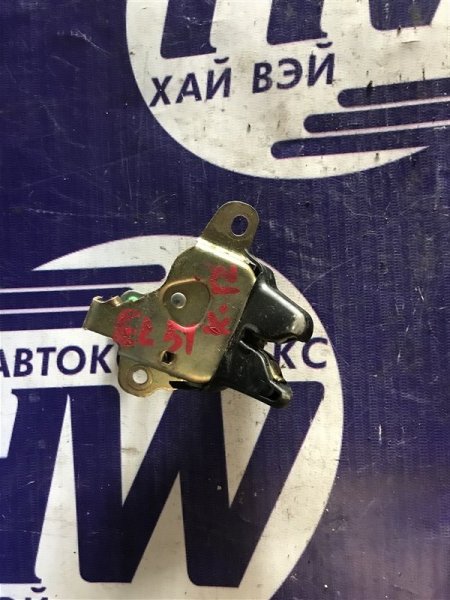 Замок крышки багажника Toyota Corsa EL51 (б/у)
