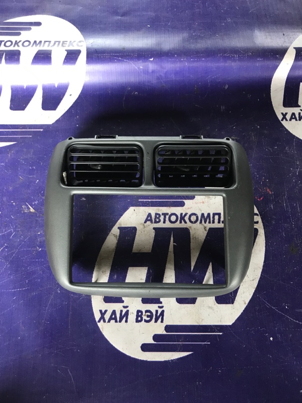 Консоль магнитофона Suzuki Chevrolet Cruze HR52S M13A (б/у)