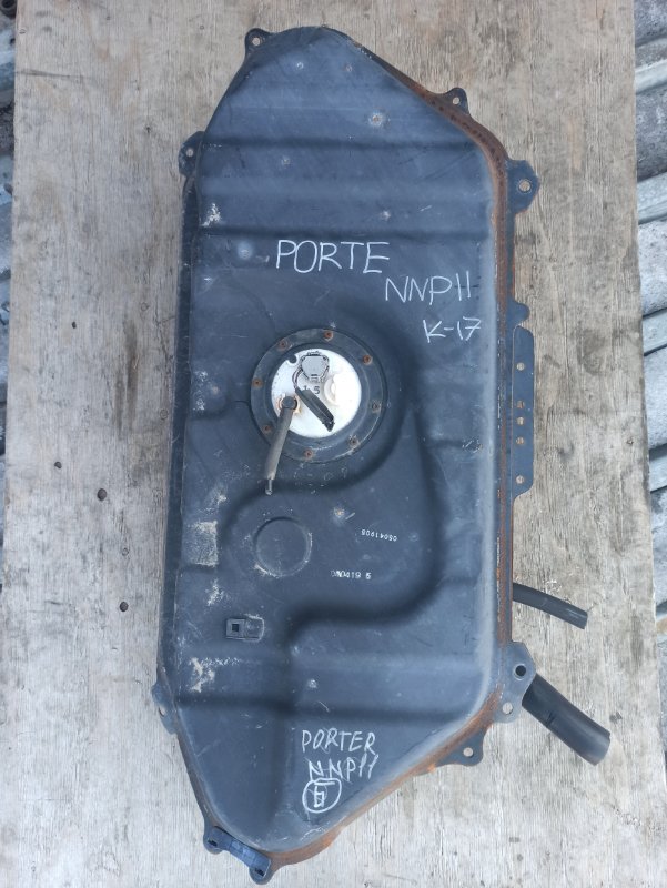 Бензобак Toyota Porte NNP10 2NZ (б/у)
