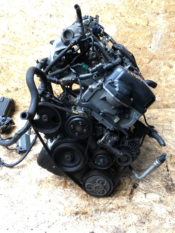 Двигатель Nissan Wingroad WHNY11 QG18 (б/у)