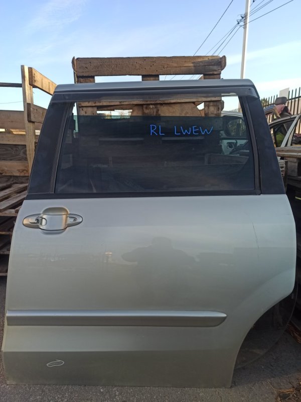 Дверь Mazda Mpv LWEW FS задняя левая (б/у)