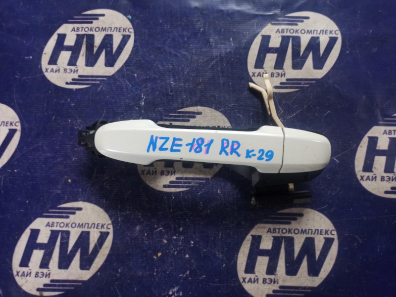 Ручка двери внешняя Toyota Auris NZE181 1NZ задняя правая (б/у)