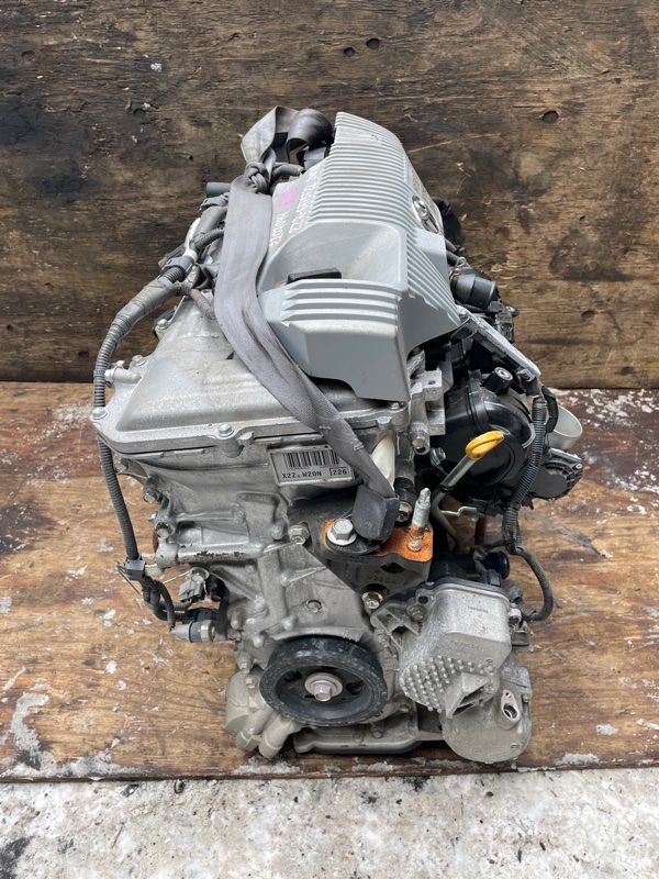 Двигатель Toyota Auris ZWE186 2ZRFXE (б/у)