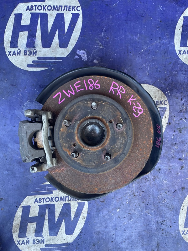Ступица Toyota Auris ZWE186 2ZRFXE задняя правая (б/у)