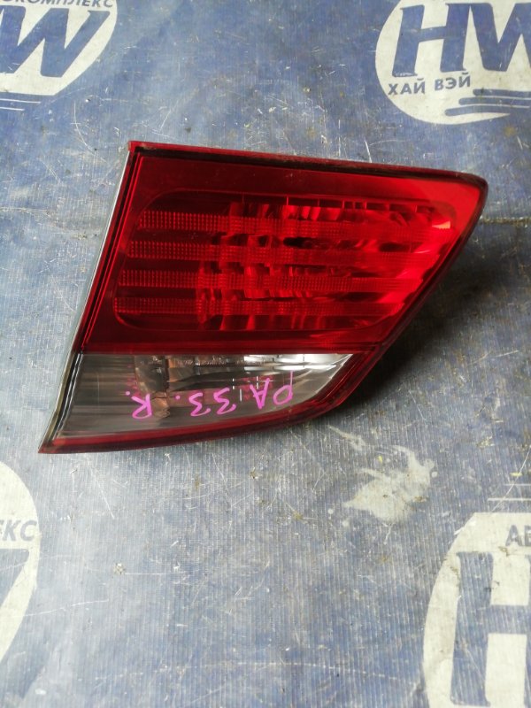 Стоп-вставка Nissan Cefiro PA33 VQ25 правая (б/у)